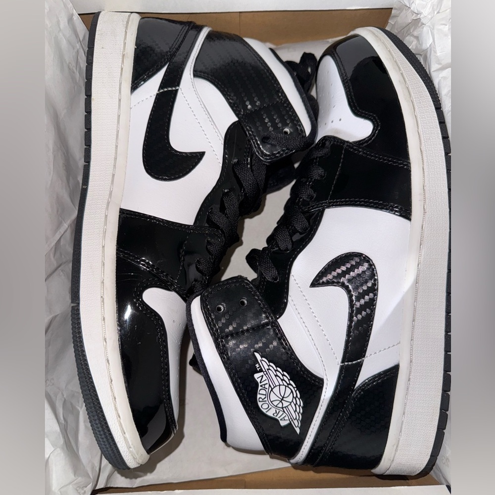Jordan 1 Mid Carbon Fiber 2021 All Star Weekend. Patent carbon fiber. Size 10